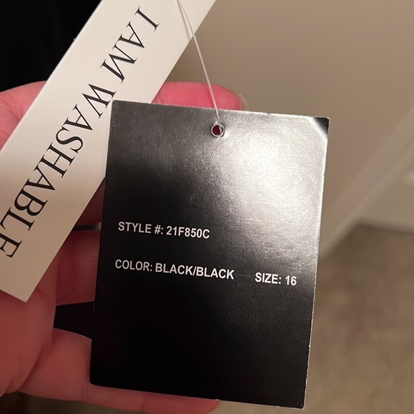 16 BLACK FAUX LEATHER ADDISON DRESS NWT - Picture 3 of 10